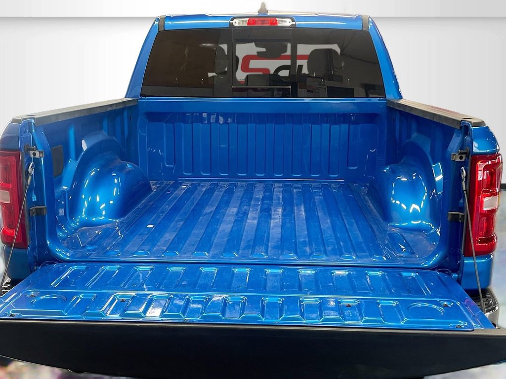 Used 2025 RAM 1500 Big Horn AWD/4WD image 27