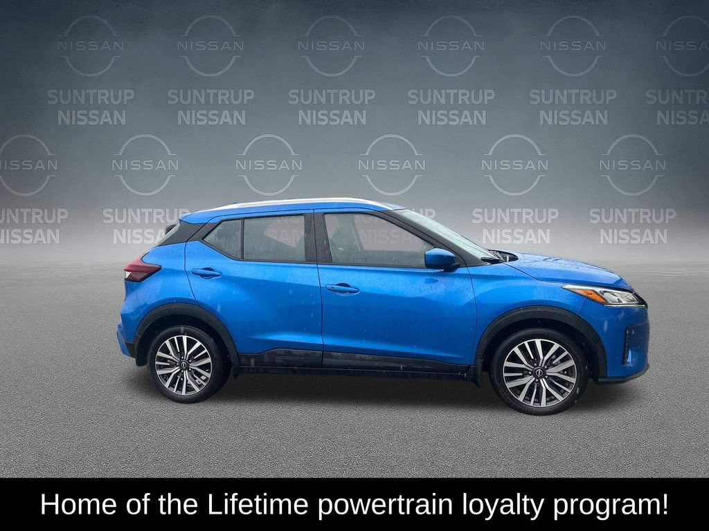 Used 2023 Nissan Kicks SV FWD image 4