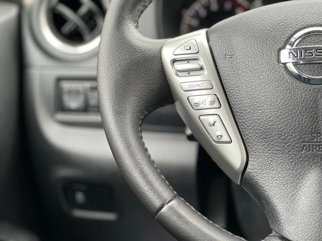 Used 2017 Nissan Versa Note SV FWD image 32