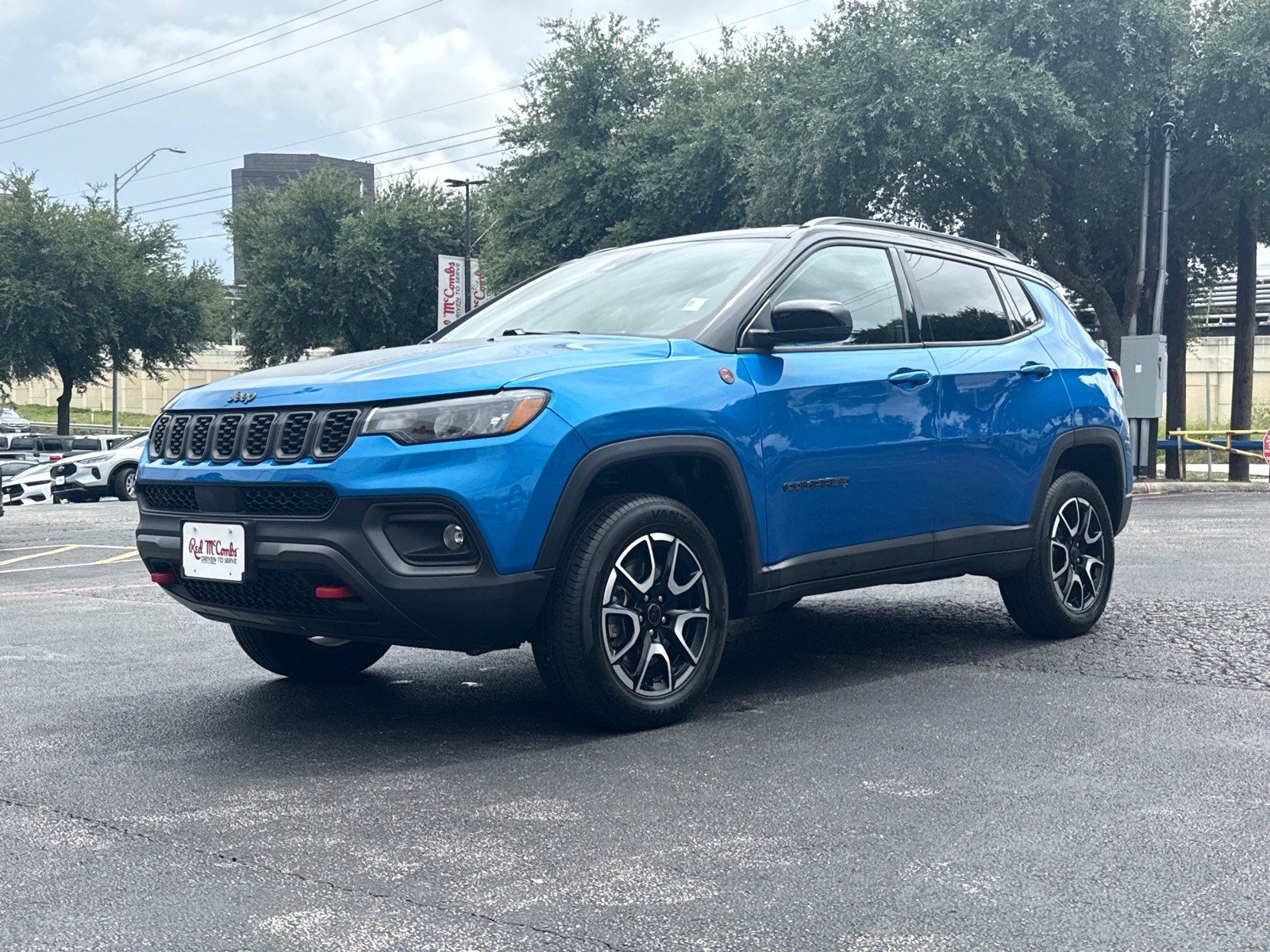 Used 2025 Jeep Compass Trailhawk AWD/4WD video 1