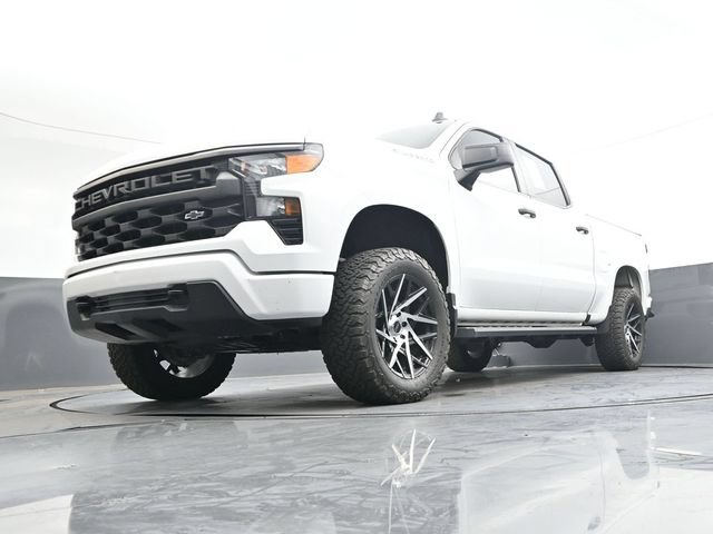 Used 2023 Chevrolet Silverado 1500 Custom AWD/4WD image 33