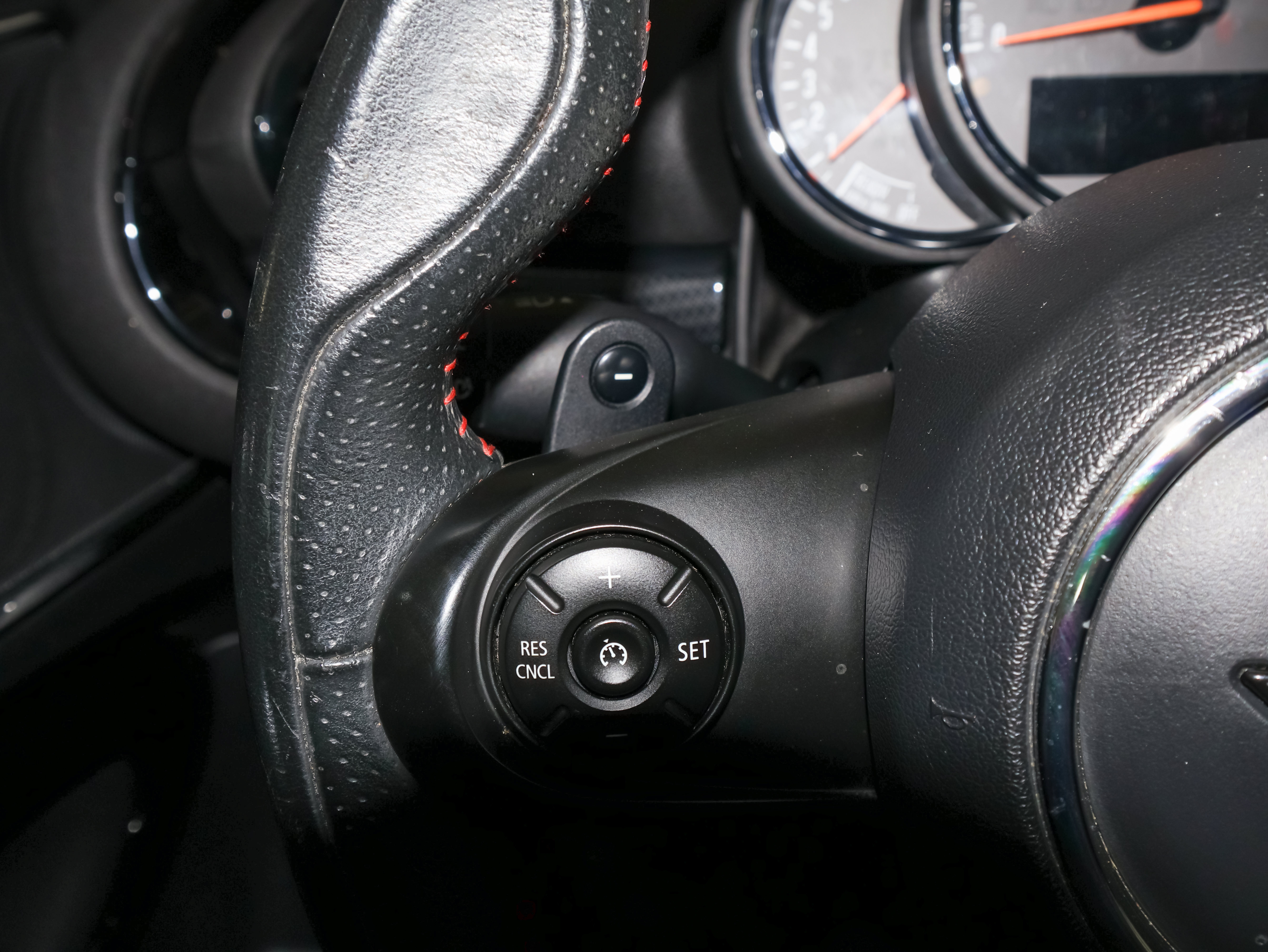 Used 2020 MINI Cooper Clubman S AWD/4WD image 28