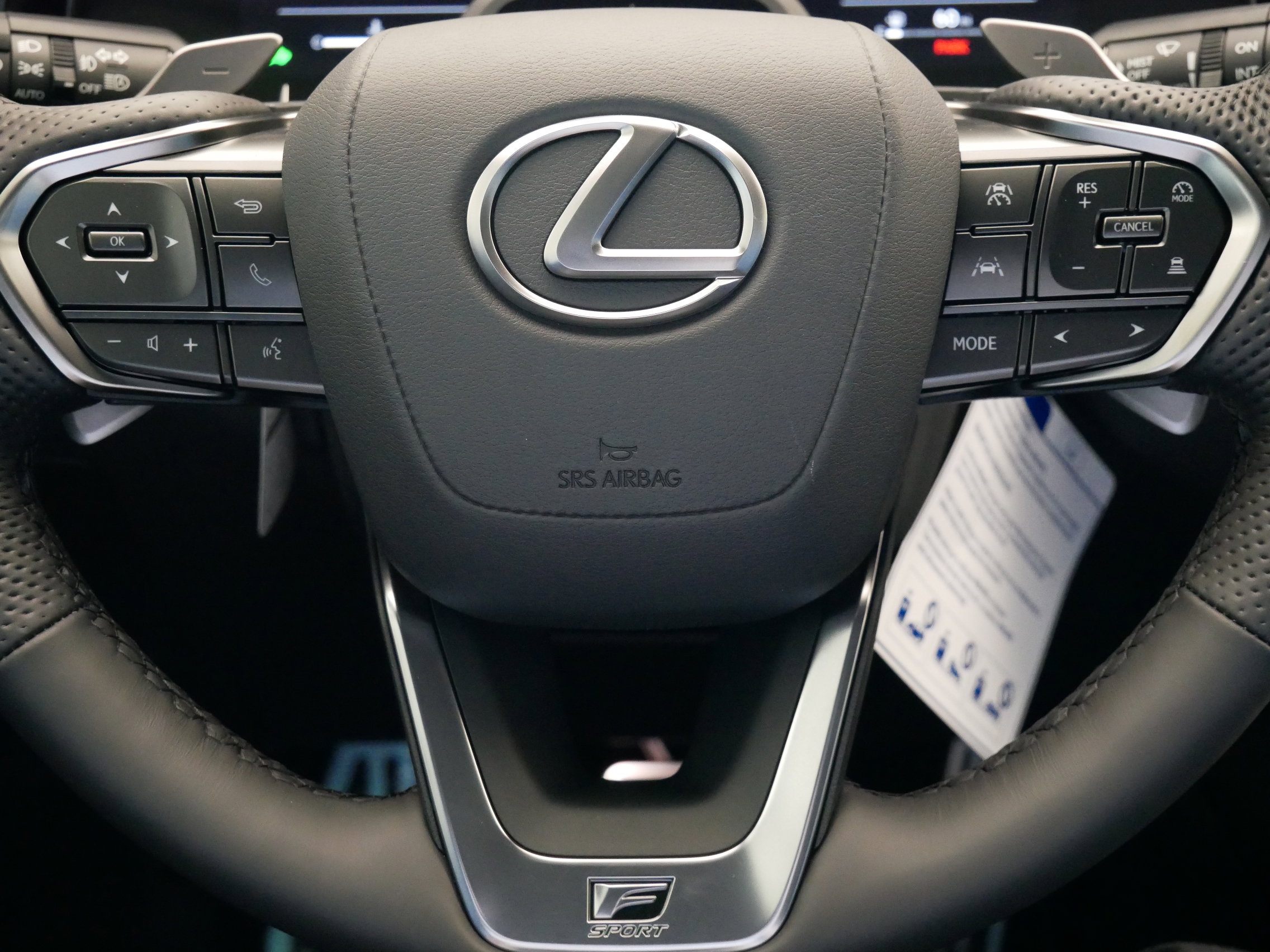 New 2026 Lexus TX 500h AWD image 18