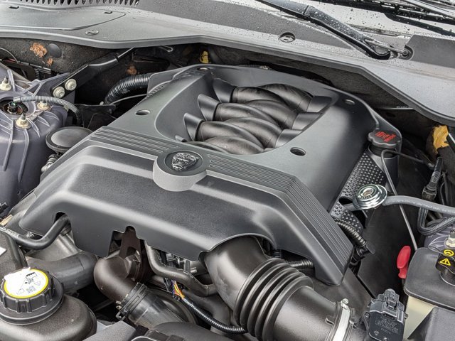 Used 2008 Jaguar XJ8 image 22