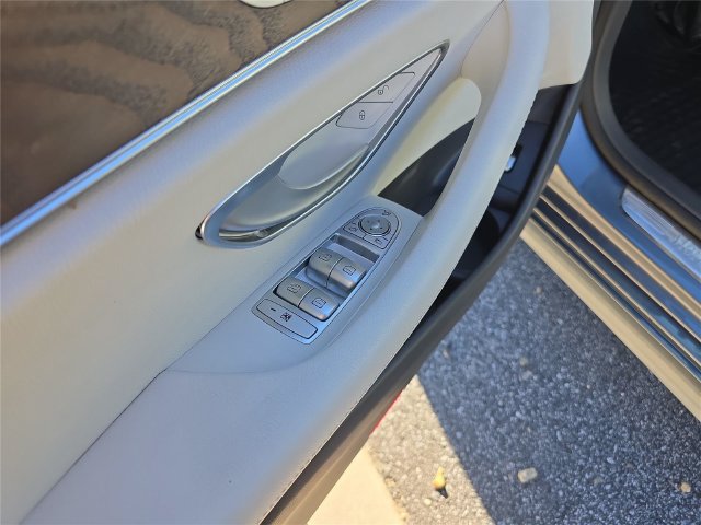 Certified 2023 Mercedes-Benz E 350 4MATIC Sedan image 20