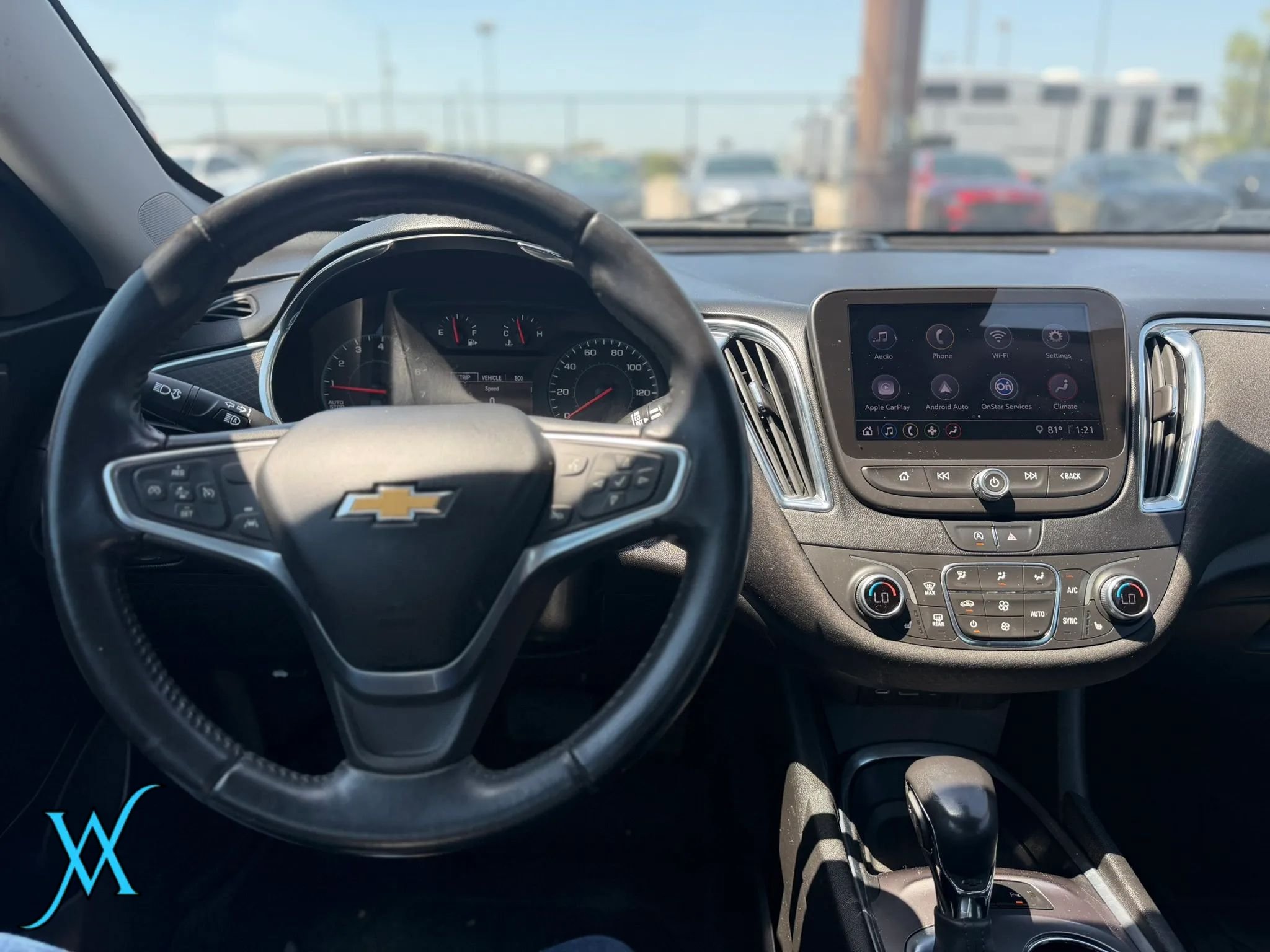 Used 2021 Chevrolet Malibu LT FWD image 30