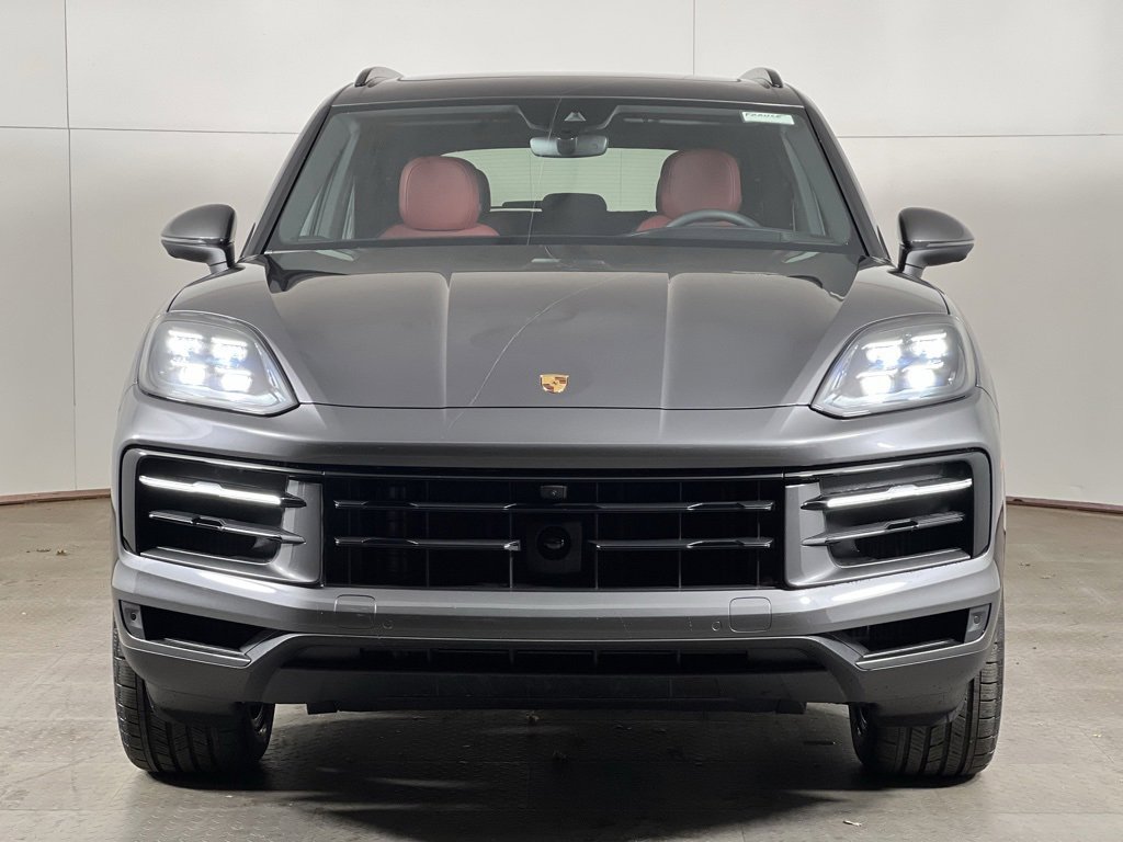 Certified 2026 Porsche Cayenne image 10