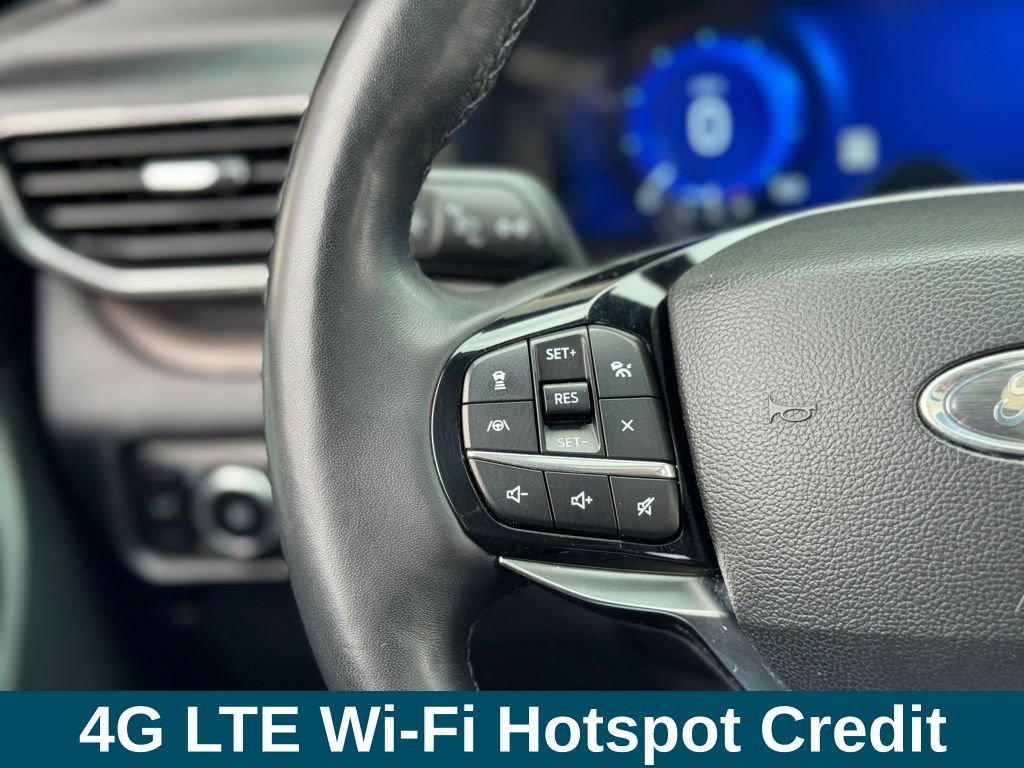 Used 2024 Ford Explorer Platinum w/ Technology Package image 13