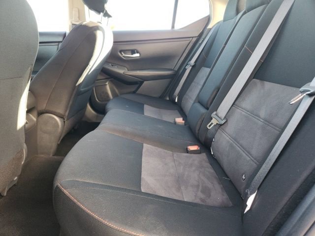 Used 2025 Nissan Sentra SR FWD image 12
