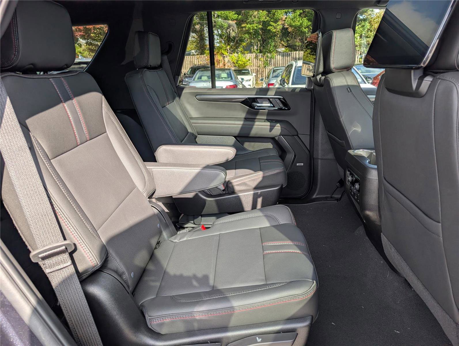 New 2026 Chevrolet Tahoe RST w/ Advanced Technology Package AWD/4WD image 9