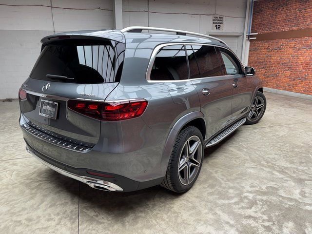 Used 2026 Mercedes-Benz GLS 450 4MATIC image 5