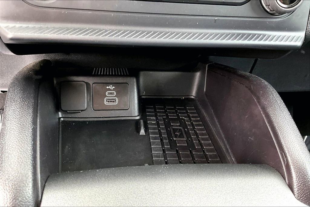 Certified 2025 Ford Bronco Sport Big Bend w/ Convenience Package image 27