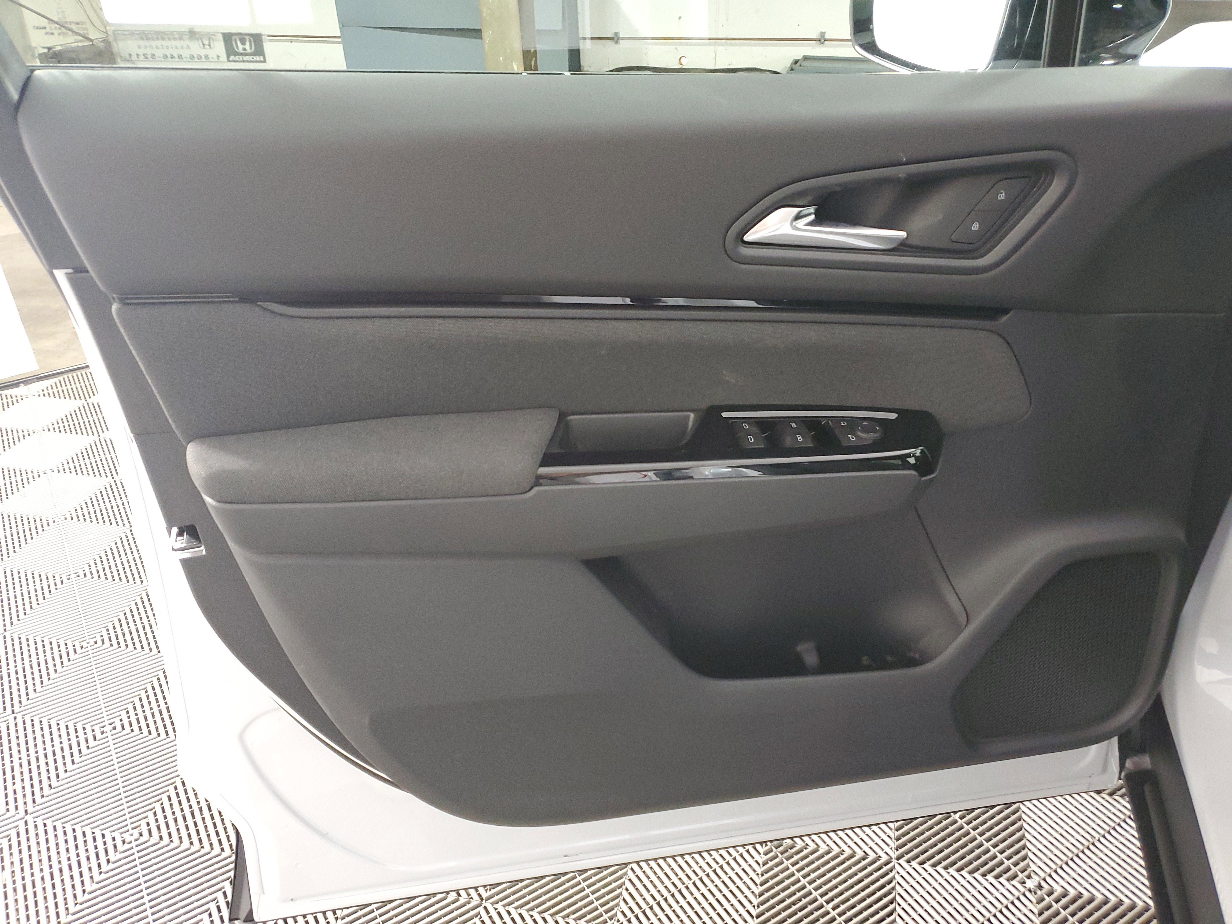 New 2026 Honda Prologue EX image 26