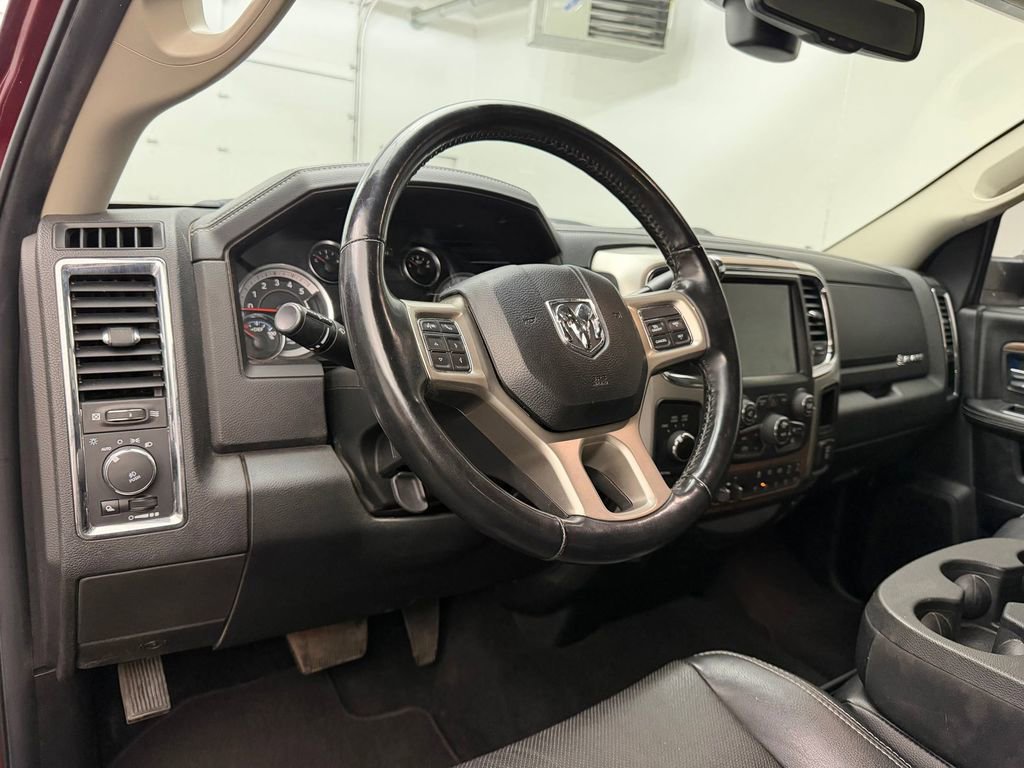 Used 2018 RAM 3500 Laramie w/ Cold Weather Group AWD/4WD image 4