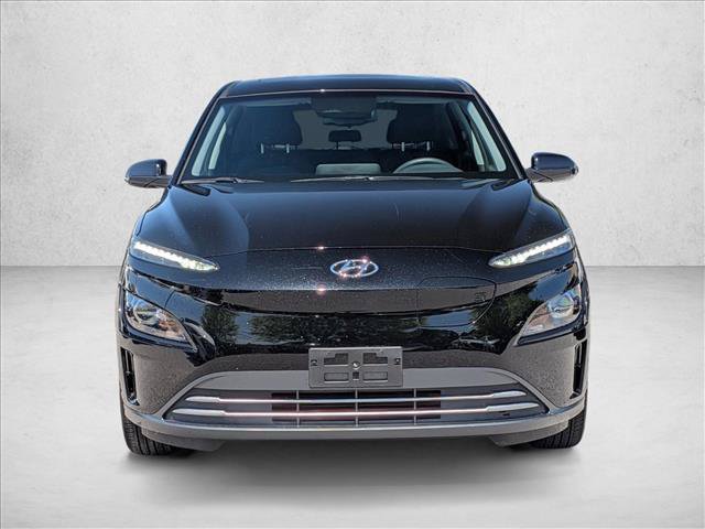 Used 2022 Hyundai Kona SEL w/ Convenience Package FWD image 2