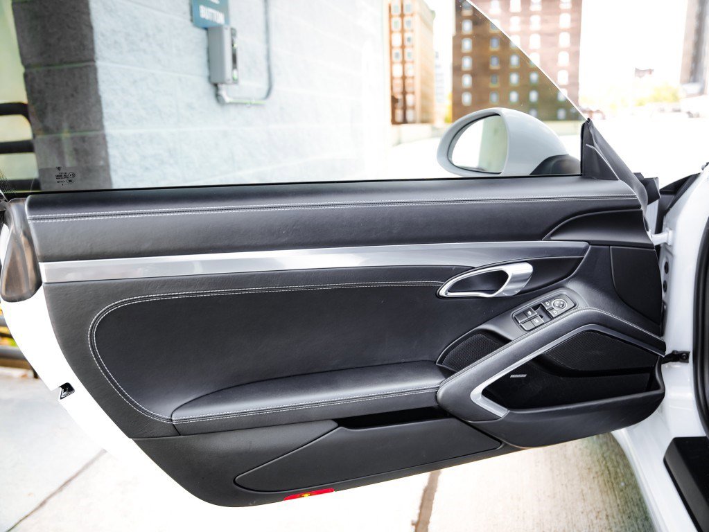 Used 2018 Porsche 911 Carrera image 30
