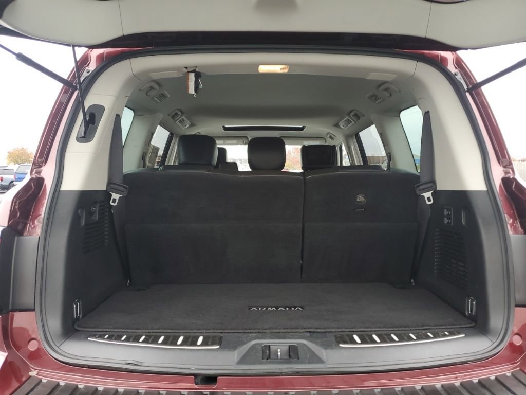 Used 2023 Nissan Armada Platinum w/ Cargo Package image 39