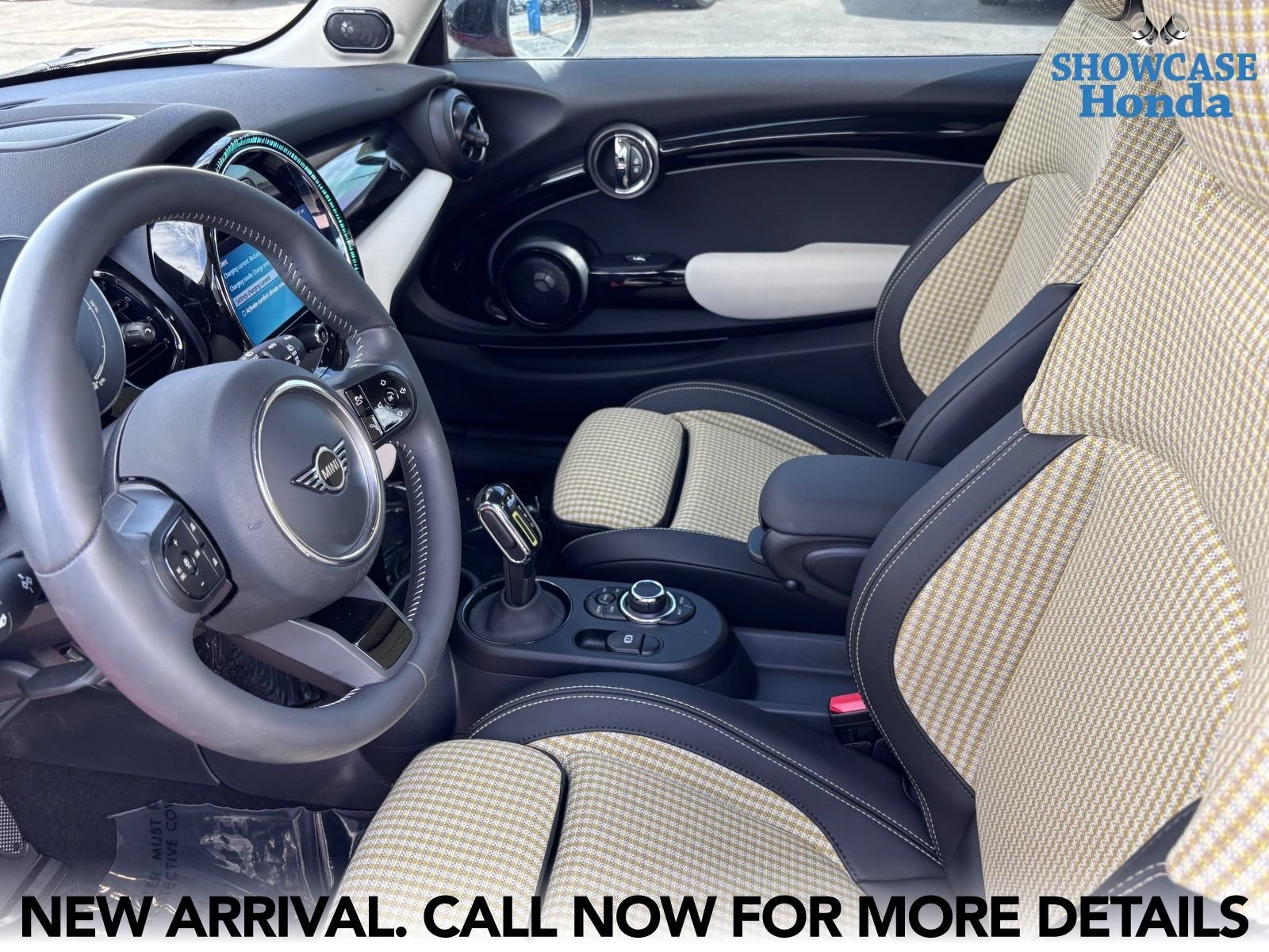 Used 2024 MINI Cooper SE FWD image 18