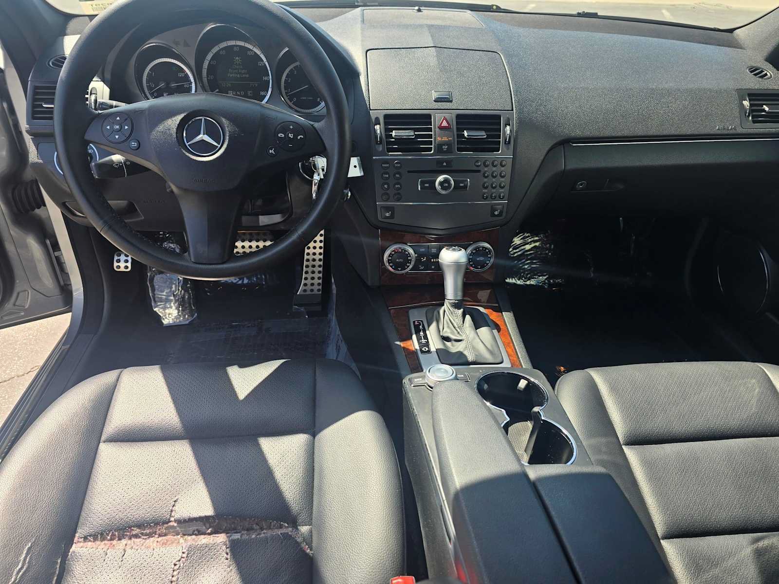 Used 2010 Mercedes-Benz C 300 Sedan image 18