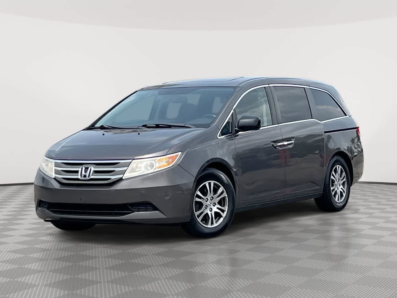 Used 2013 Honda Odyssey EX-L video 1