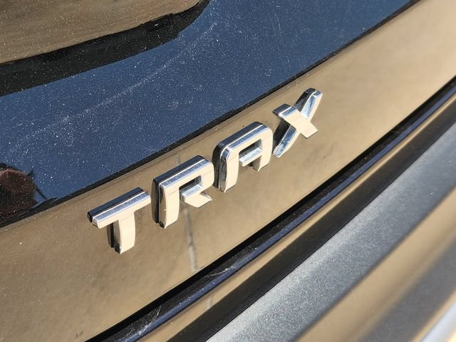 Used 2024 Chevrolet Trax LT FWD image 11