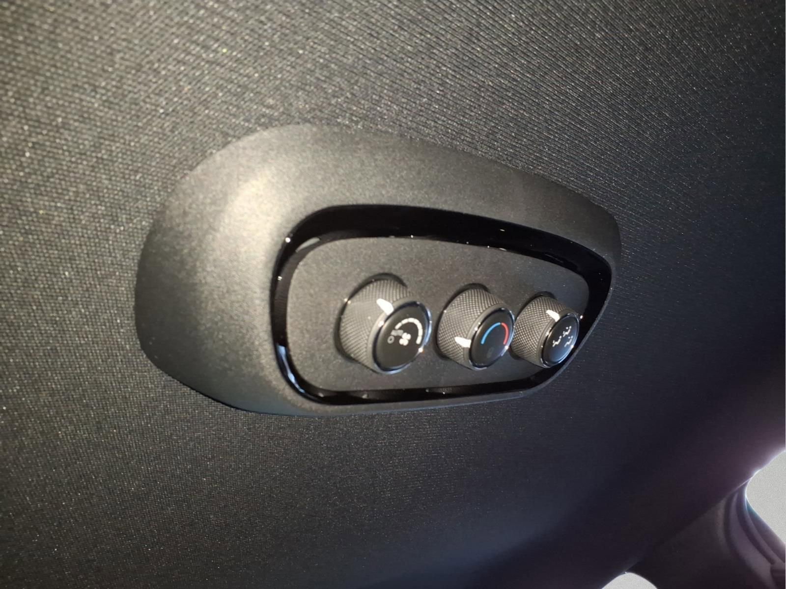 New 2026 Dodge Durango GT w/ Blacktop Package image 16