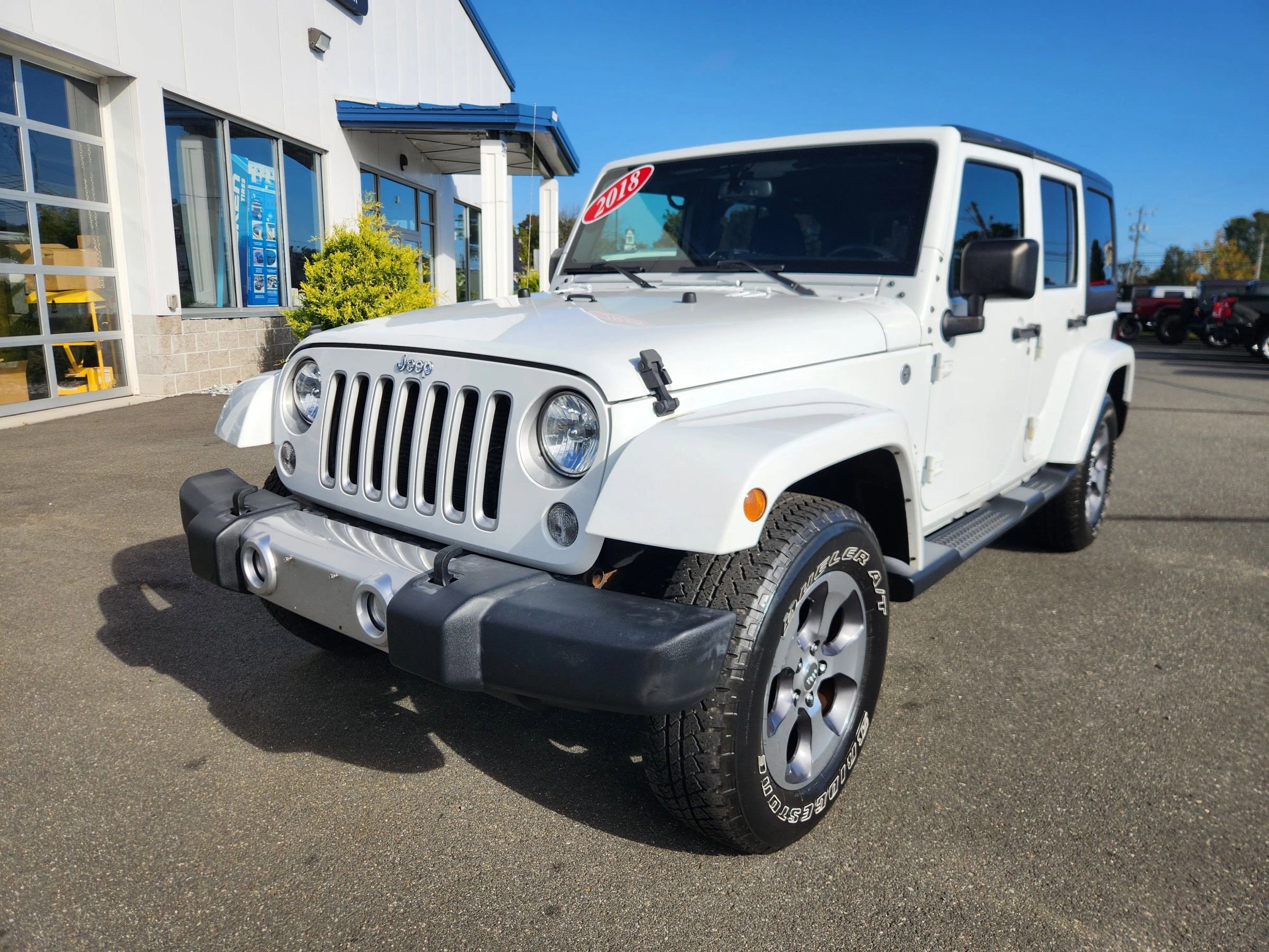 Used 2018 Jeep Wrangler Unlimited Sahara image 4