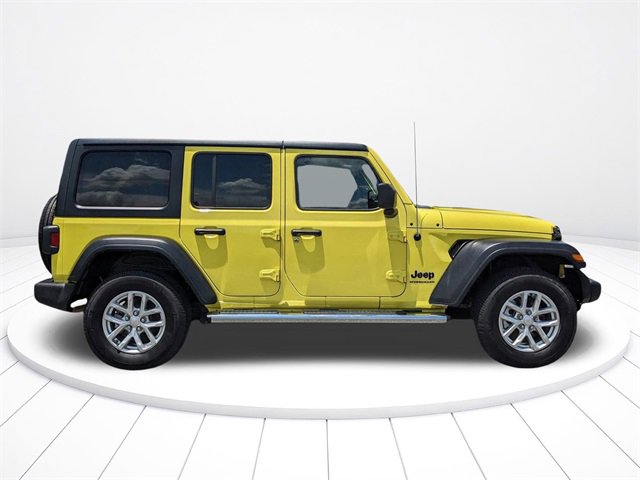 Used 2023 Jeep Wrangler Sport S image 10