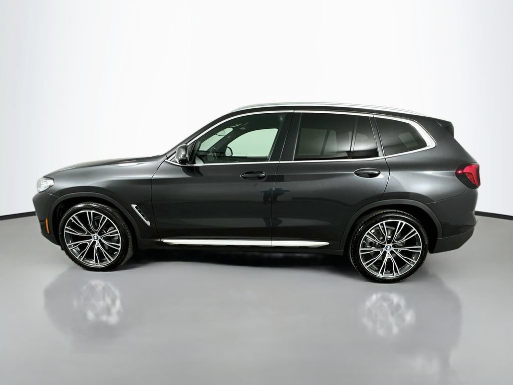 Used 2024 BMW X3 sDrive30i w/ Premium Package RWD image 8