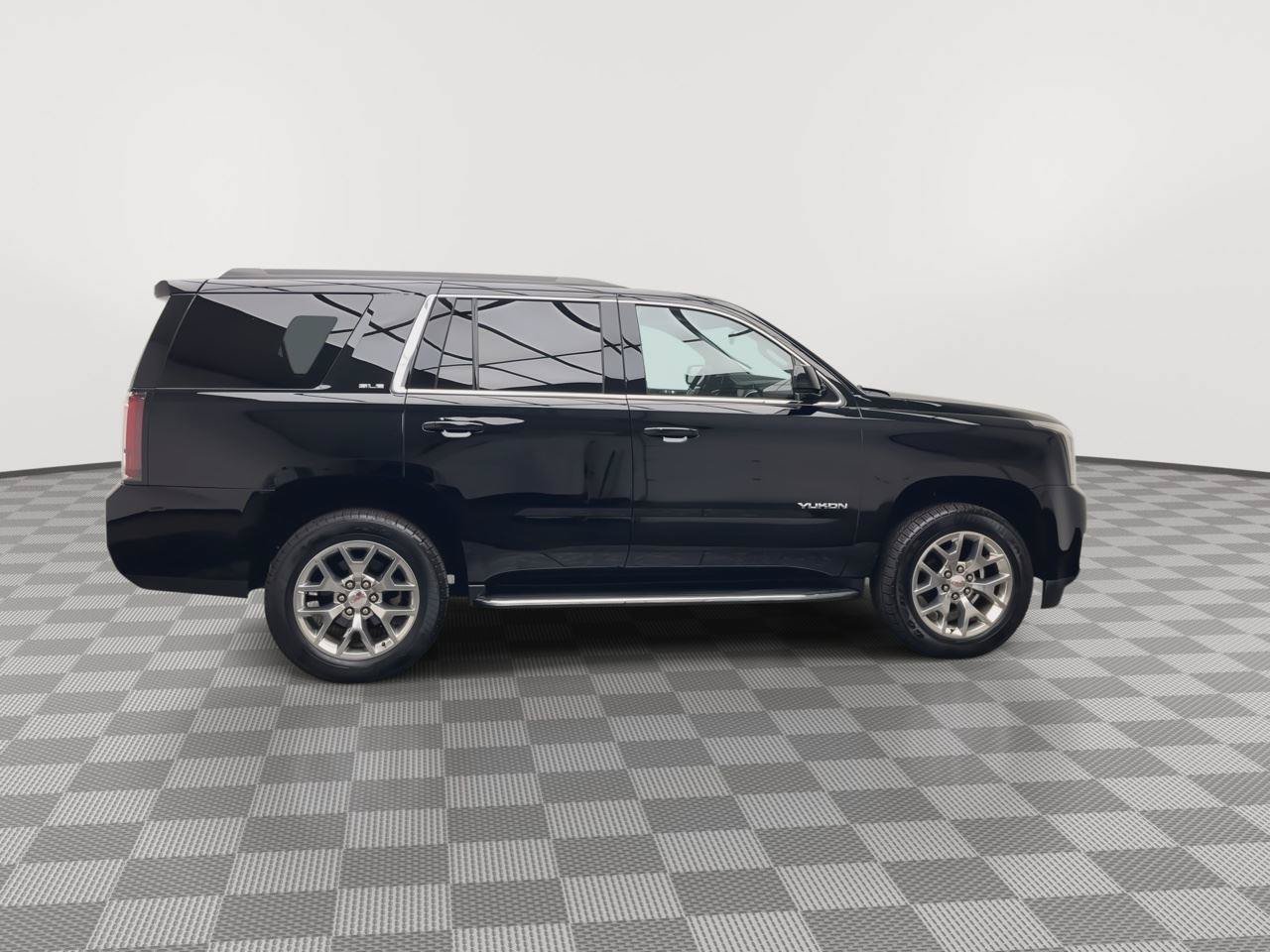 Certified 2020 GMC Yukon SLE w/ SLE Value Package AWD/4WD image 38
