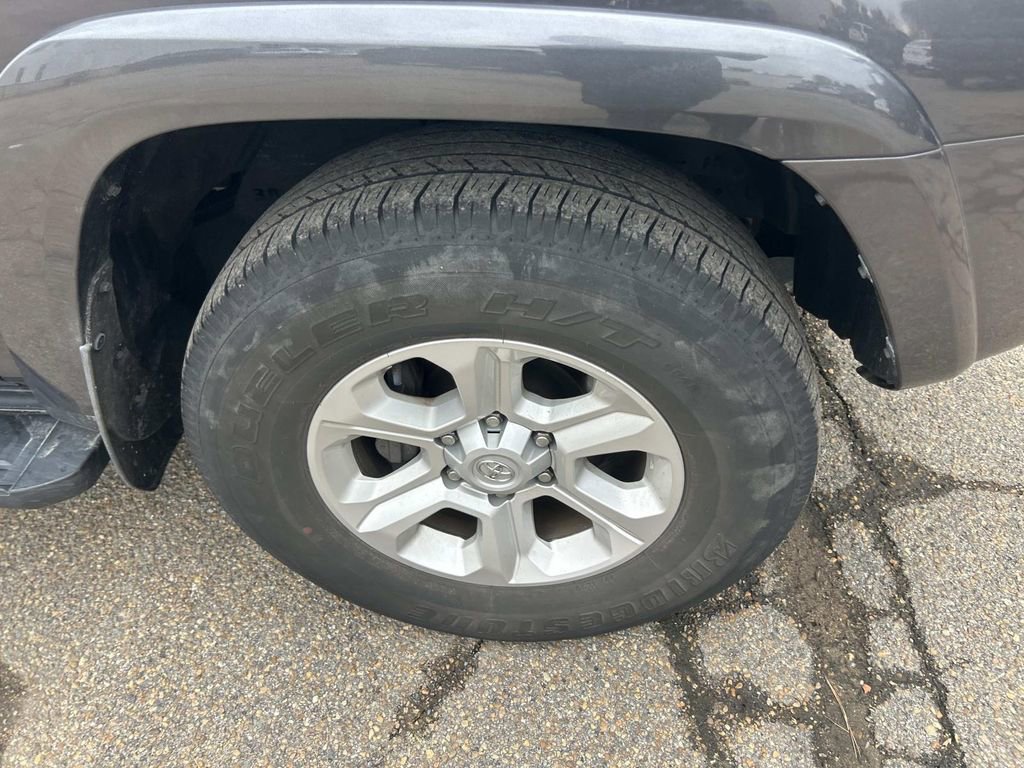 Certified 2022 Toyota 4Runner SR5 Premium image 13