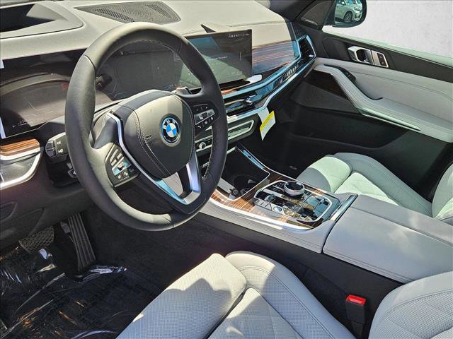 New 2026 BMW X5 xDrive50e video 3