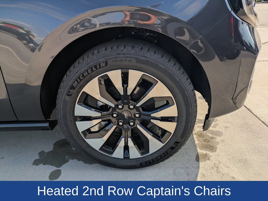 Certified 2025 Ford Expedition Max Platinum w/ Platinum Ultimate Package AWD/4WD image 10