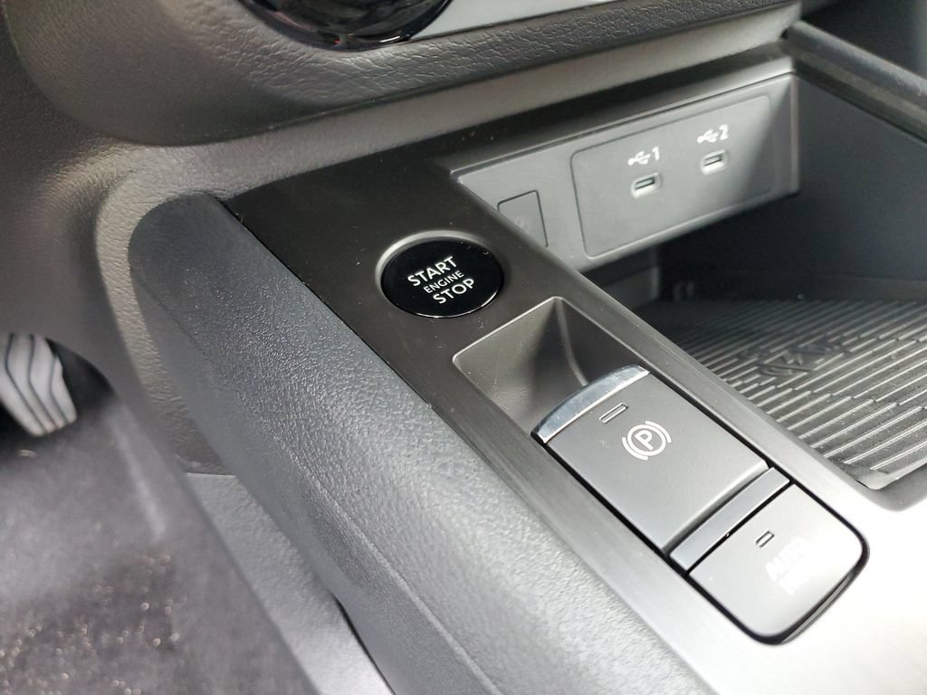 New 2026 Nissan Kicks SV w/ SV Premium Package FWD image 30