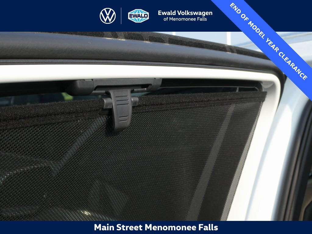 New 2025 Volkswagen Atlas Cross Sport SE image 35