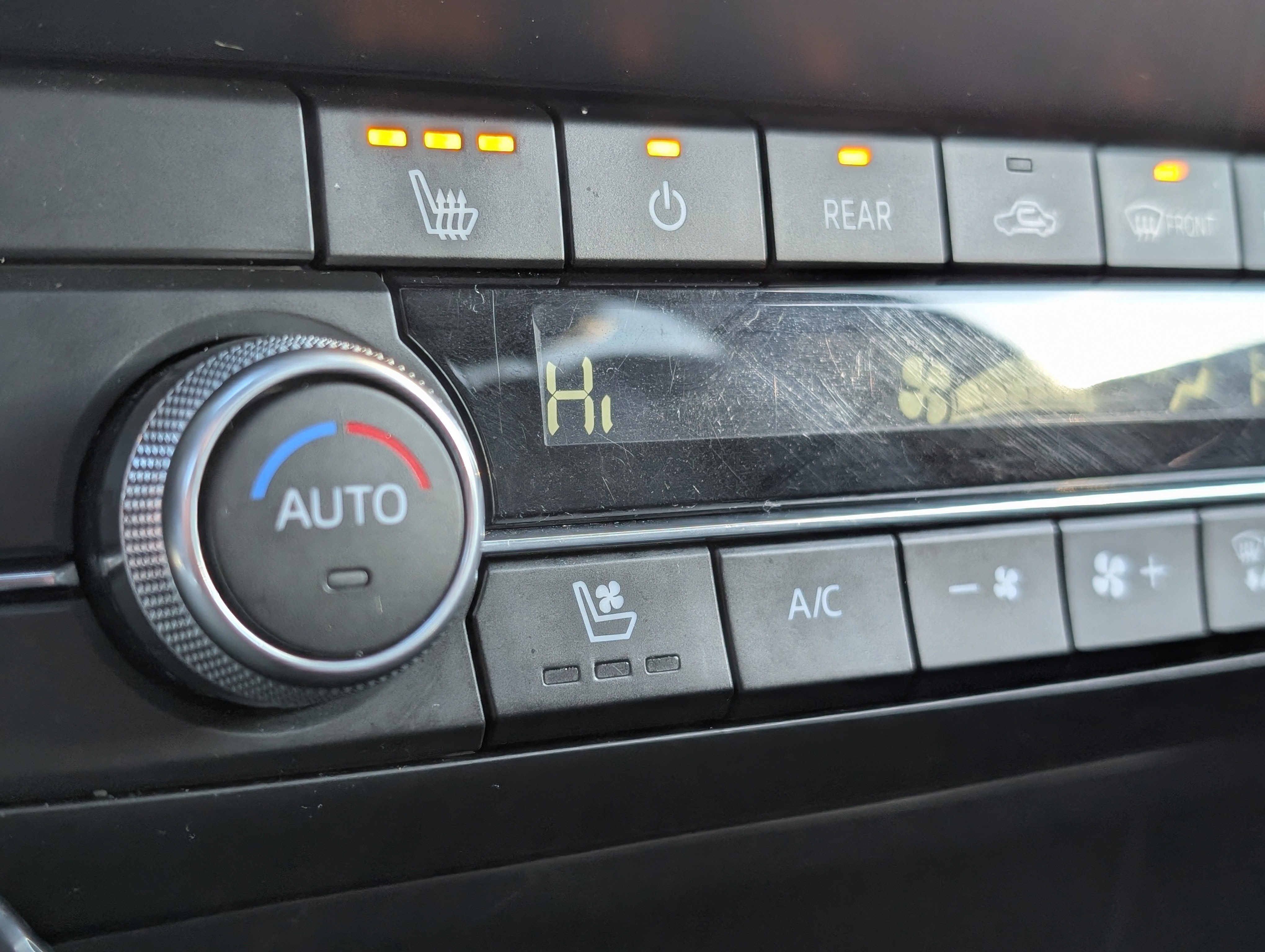 Used 2023 MAZDA CX-9 Grand Touring image 4