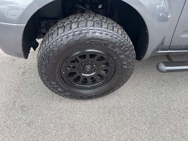 Used 2019 Nissan Frontier SV AWD/4WD image 14