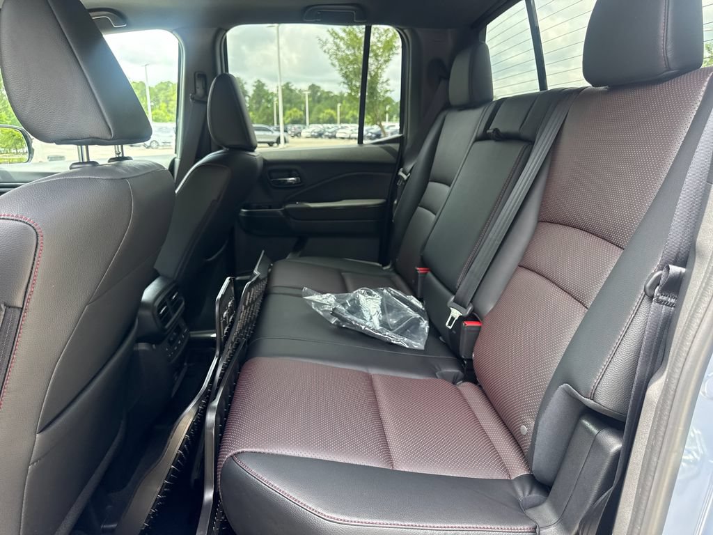 Certified 2026 Honda Ridgeline Black Edition image 32