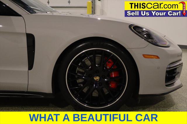 Used 2022 Porsche Panamera GTS AWD/4WD image 10