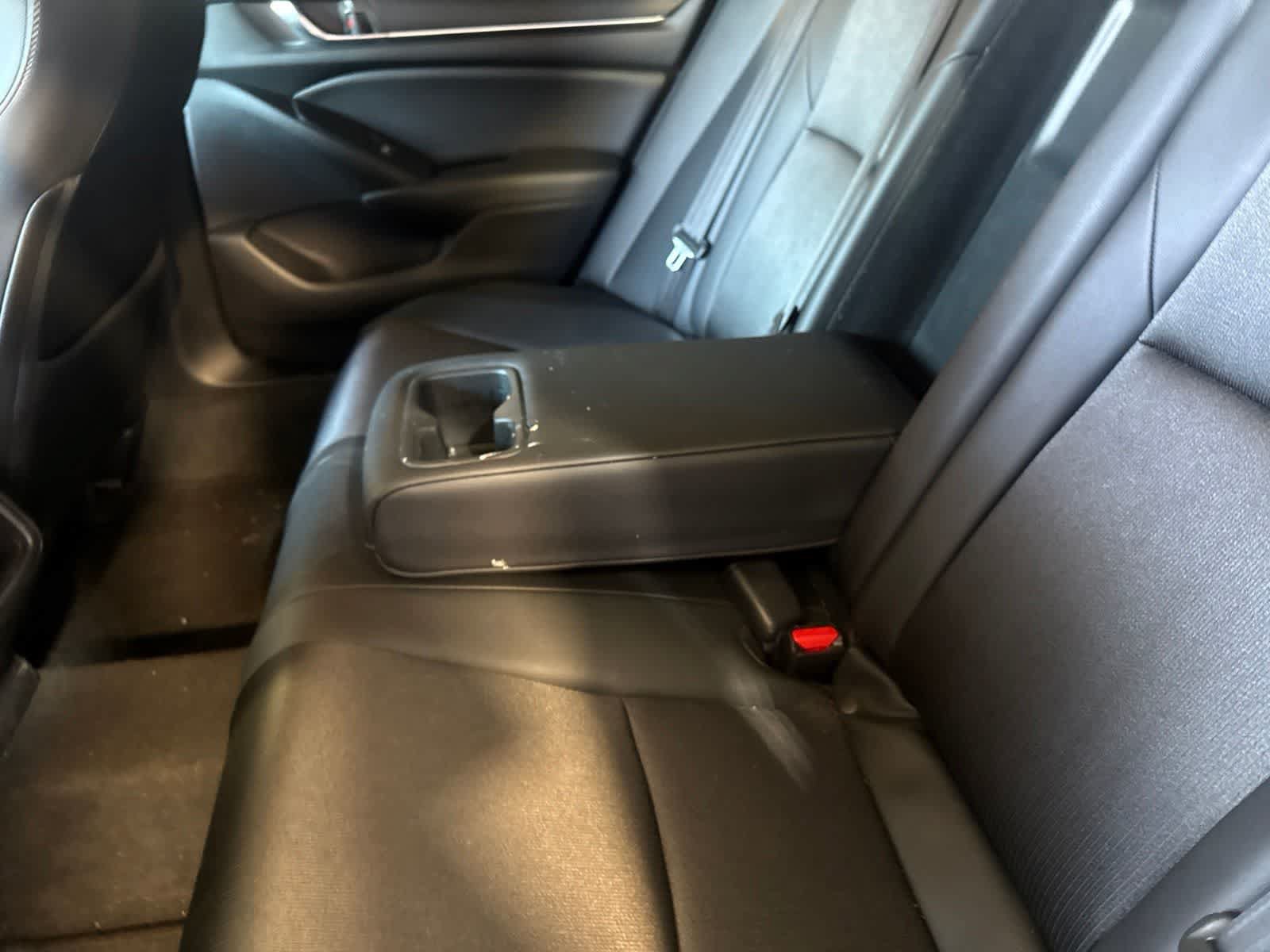 Used 2020 Honda Accord Sport image 16