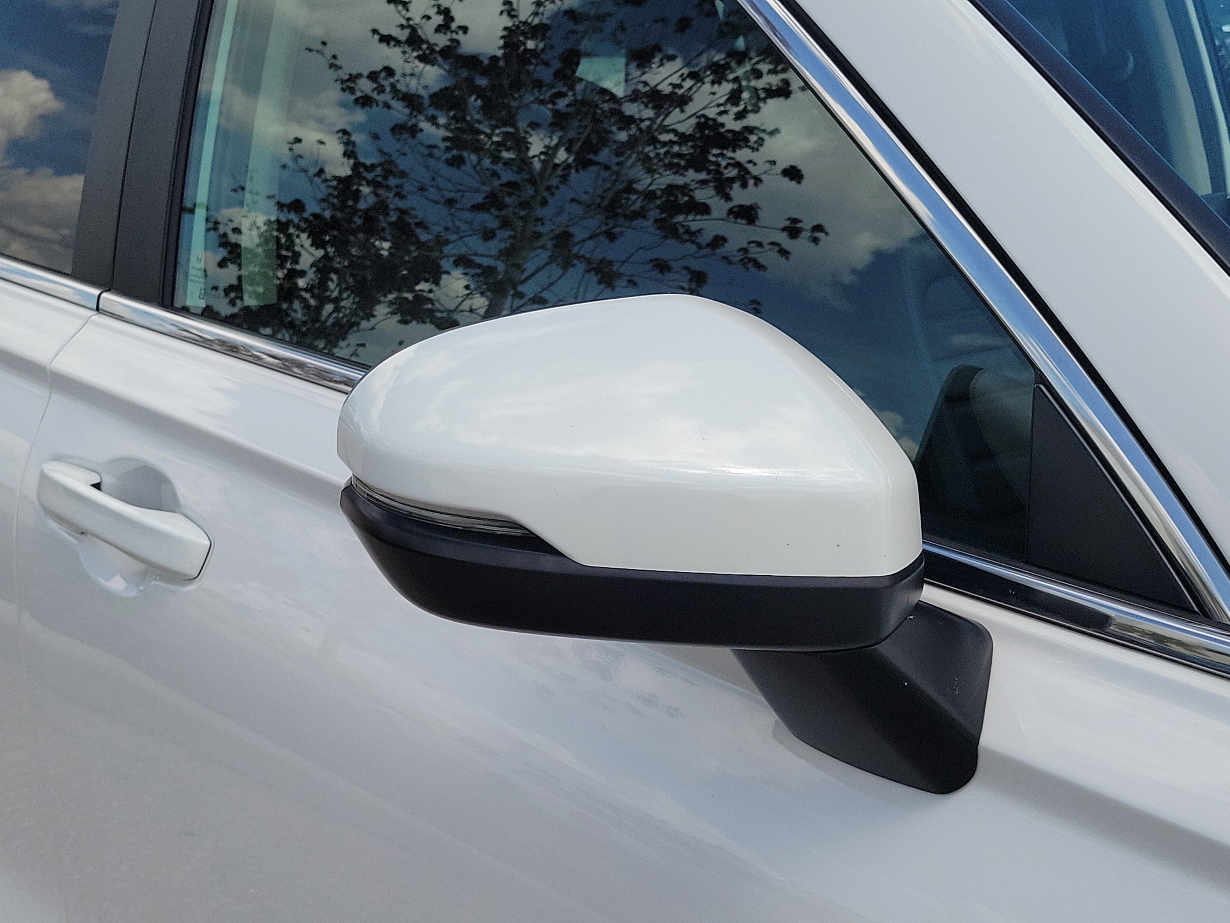 Used 2024 Honda CR-V EX-L image 8