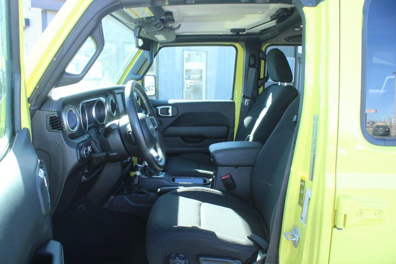 Used 2023 Jeep Wrangler Unlimited Sahara w/ Cold Weather Group image 8