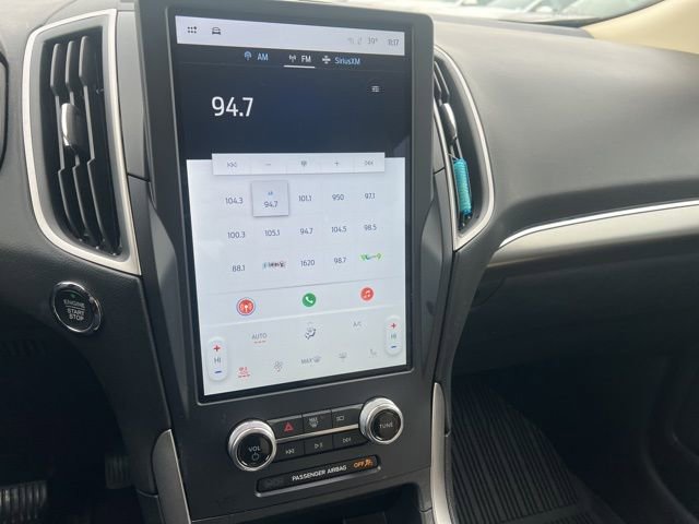 Used 2022 Ford Edge SEL w/ Convenience Package image 16