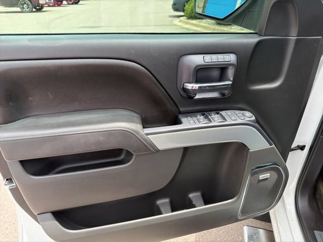 Used 2015 Chevrolet Silverado 1500 LTZ Z71 w/ LTZ Plus Package AWD/4WD image 14