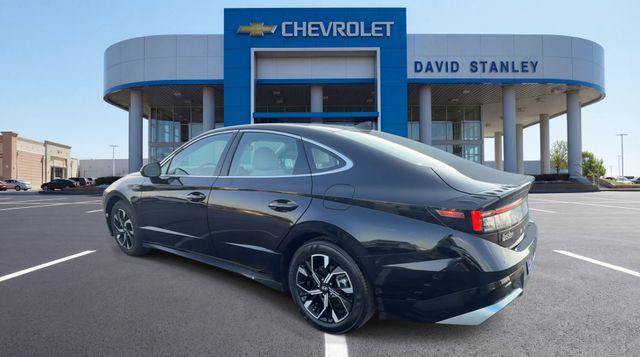 Used 2025 Hyundai Sonata SEL FWD image 6