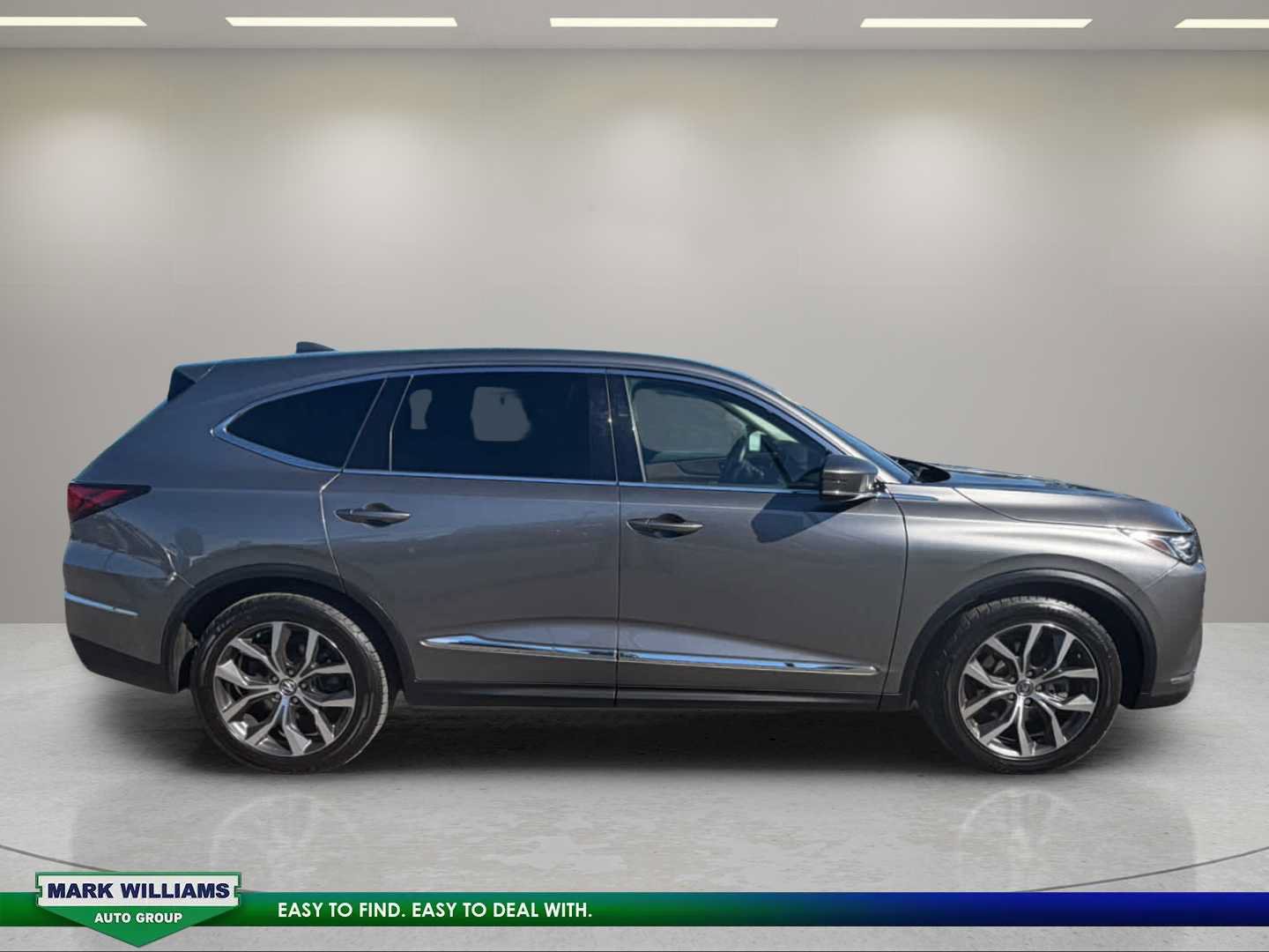 Used 2022 Acura MDX w/ Technology Package AWD/4WD image 10