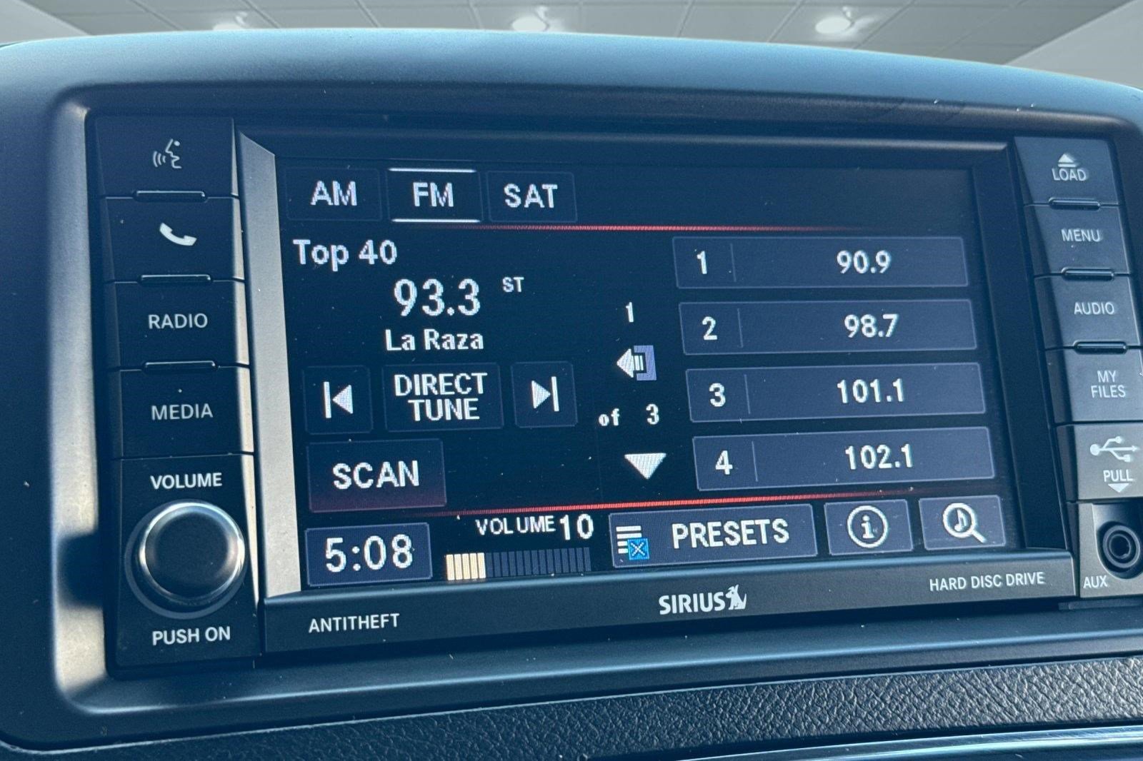 Used 2019 Dodge Grand Caravan SXT image 23