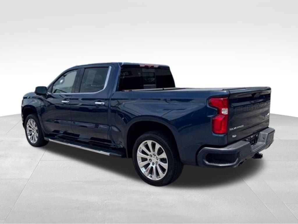 Used 2020 Chevrolet Silverado 1500 High Country w/ Technology Package AWD/4WD image 5