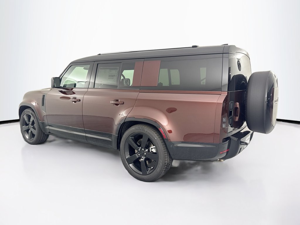 New 2026 Land Rover Defender 130 X-Dynamic SE AWD/4WD image 7