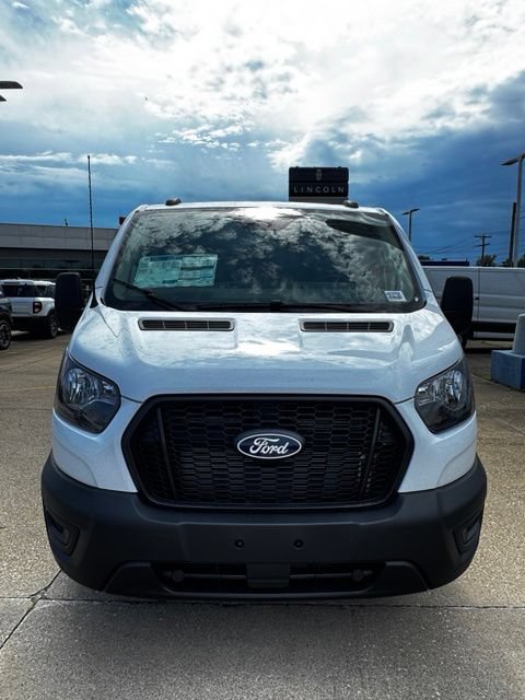 New 2026 Ford Transit 150 Low Roof w/ Load Area Protection Package RWD image 2